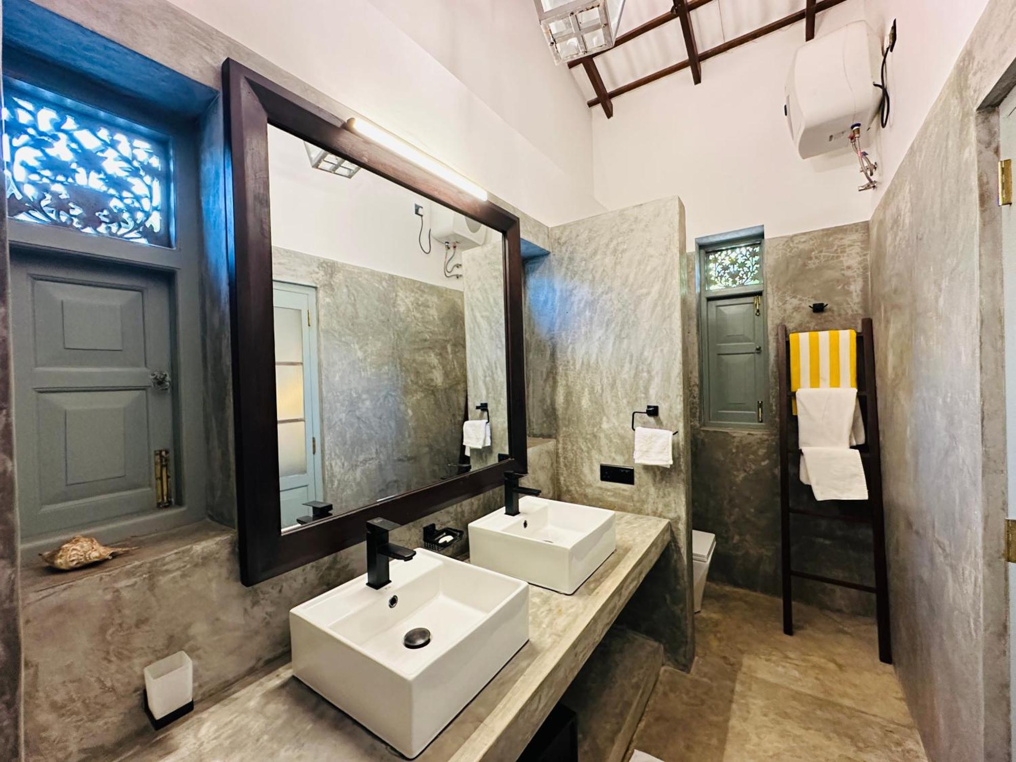 Moi Talpe By Dbi Hotel Bagian luar foto