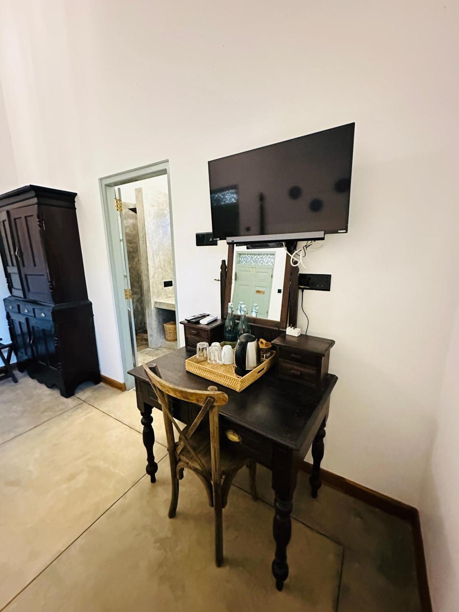 Moi Talpe By Dbi Hotel Bagian luar foto